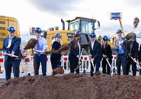 Yale leaders and state and local officials commemorate the groundbreaking of the new Physical Sciences and Engineering Building (PSEB) — the centerpiece of the university's new Upper Science Hill Building Complex — on Sept. 30. (Photos by Dan Renzetti)